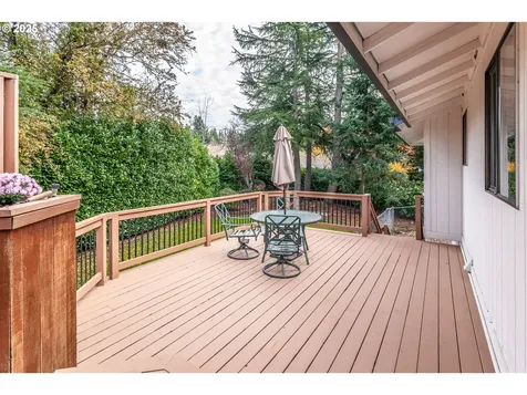 10054 SW Erie Court Tualatin OR 97062