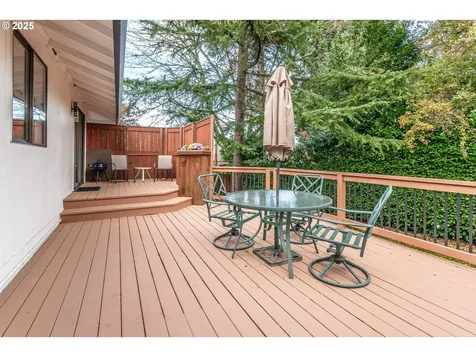 10054 SW Erie Court Tualatin OR 97062