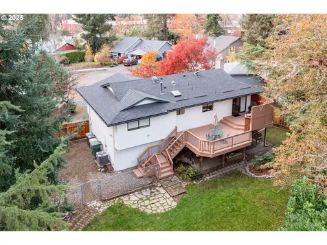 10054 SW Erie Court Tualatin OR 97062