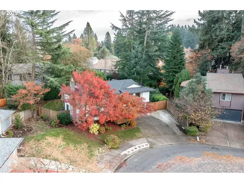 10054 SW Erie Court Tualatin OR 97062
