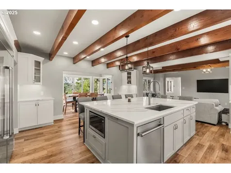30930 Camas Swale Road Creswell OR 97426