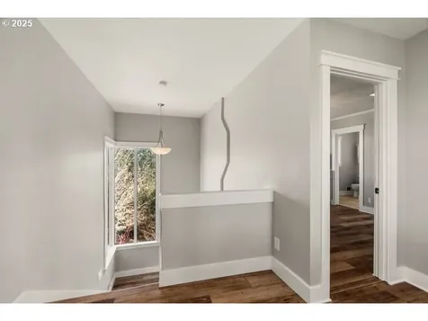 30930 Camas Swale Road Creswell OR 97426