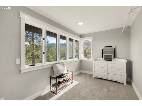 30930 Camas Swale Road Creswell OR 97426