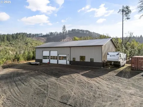 30930 Camas Swale Road Creswell OR 97426
