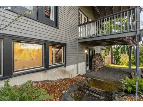 30930 Camas Swale Road Creswell OR 97426