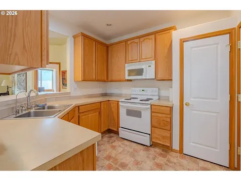 8007 NE 21st Way Vancouver WA 98664