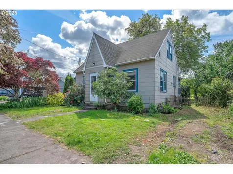146 NE Jefferson Street Hillsboro OR 97124