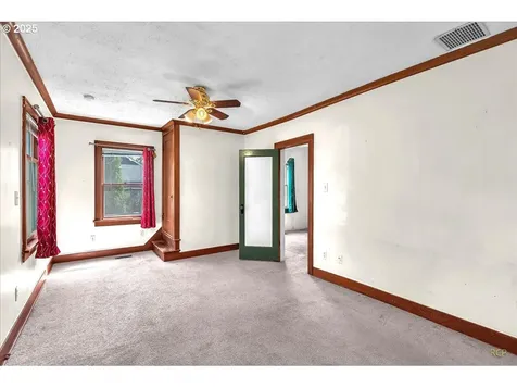 146 NE Jefferson Street Hillsboro OR 97124