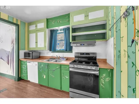 146 NE Jefferson Street Hillsboro OR 97124
