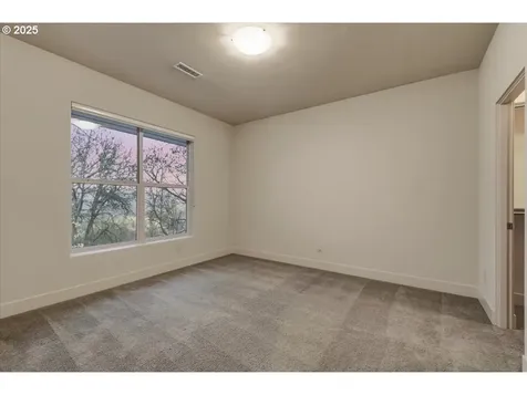 12604 NE 40th Avenue Vancouver WA 98686