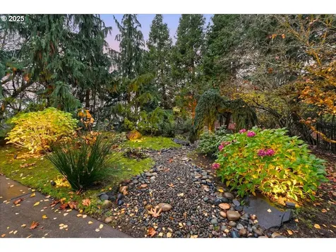 12604 NE 40th Avenue Vancouver WA 98686
