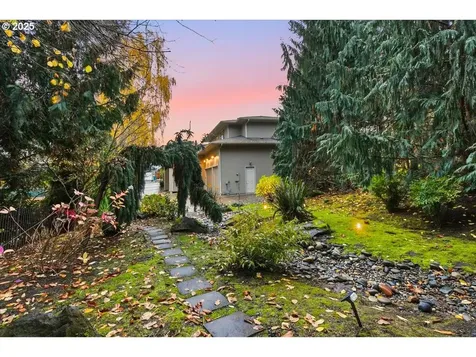 12604 NE 40th Avenue Vancouver WA 98686