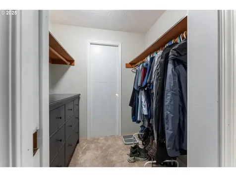 6896 SW 204th Avenue Beaverton OR 97078