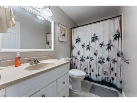 6896 SW 204th Avenue Beaverton OR 97078