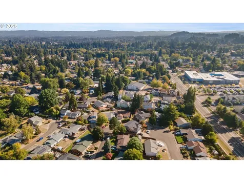 6896 SW 204th Avenue Beaverton OR 97078