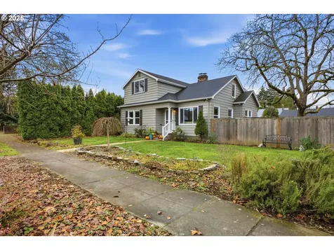 7327 N Oatman Avenue Portland OR 97217