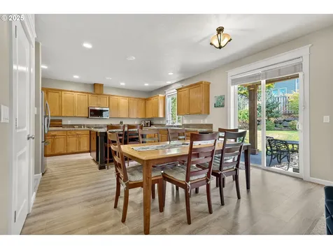 16514 Oaktree Terrace Oregon City OR 97045
