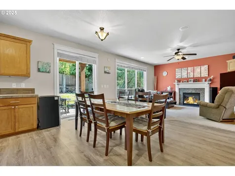 16514 Oaktree Terrace Oregon City OR 97045