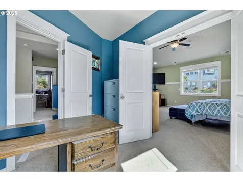16514 Oaktree Terrace Oregon City OR 97045