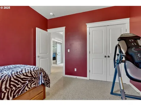 16514 Oaktree Terrace Oregon City OR 97045