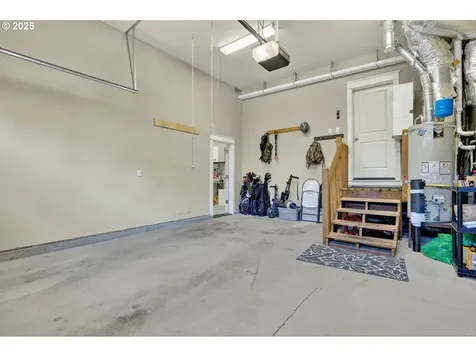 16514 Oaktree Terrace Oregon City OR 97045