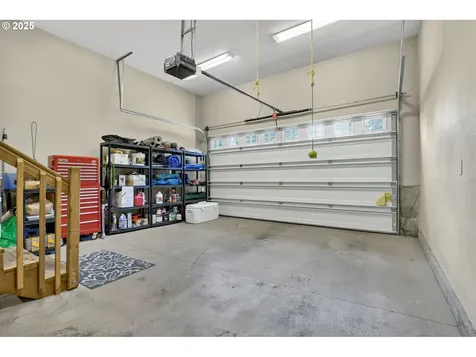 16514 Oaktree Terrace Oregon City OR 97045