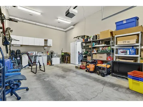 16514 Oaktree Terrace Oregon City OR 97045