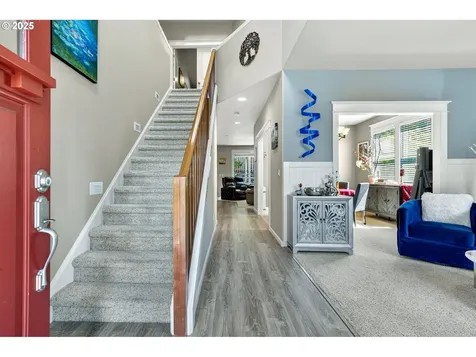 16514 Oaktree Terrace Oregon City OR 97045