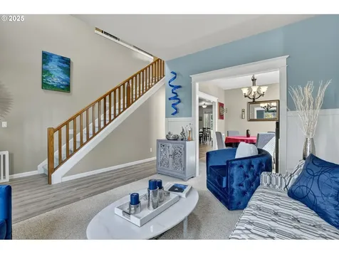 16514 Oaktree Terrace Oregon City OR 97045