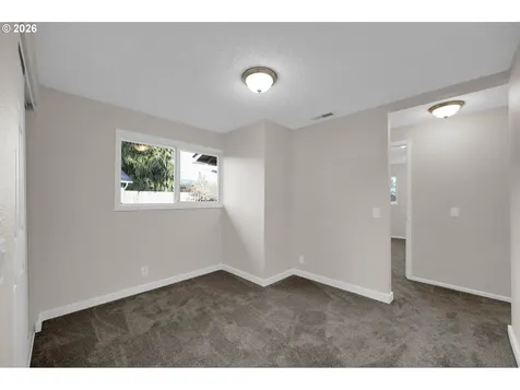 733 54th Street Springfield OR 97478