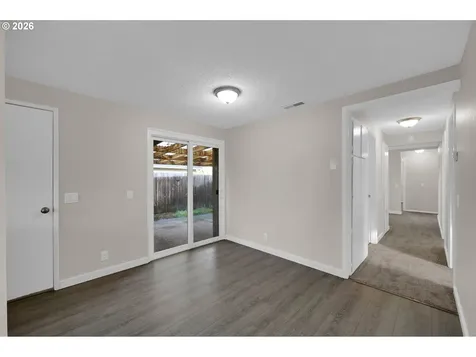 733 54th Street Springfield OR 97478