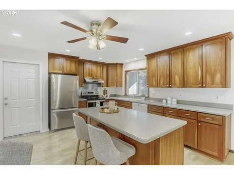 19605 SW Madeline Street Beaverton OR 97078