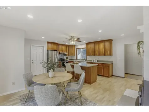 19605 SW Madeline Street Beaverton OR 97078