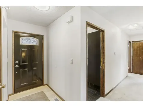 19605 SW Madeline Street Beaverton OR 97078