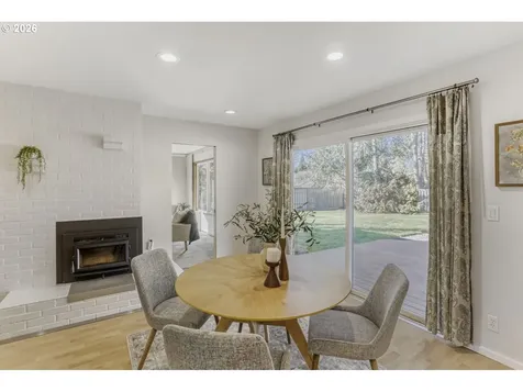 19605 SW Madeline Street Beaverton OR 97078