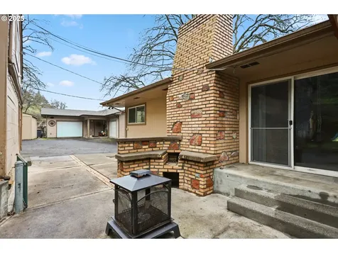 1610 Kelly Avenue The Dalles OR 97058