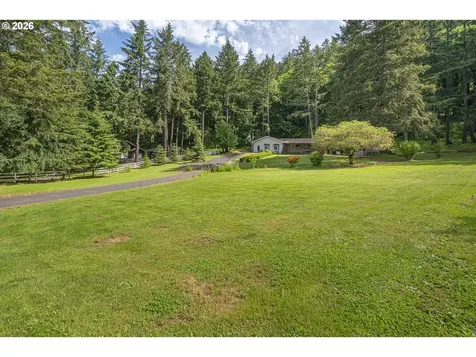 546 Bonnie Court NW Salem OR 97304