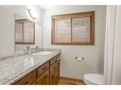 546 Bonnie Court NW Salem OR 97304