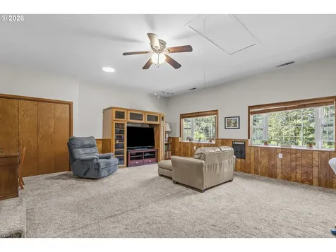 546 Bonnie Court NW Salem OR 97304