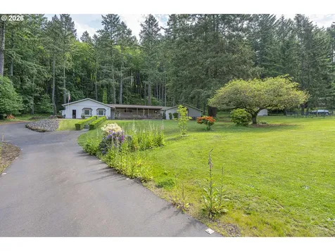 546 Bonnie Court NW Salem OR 97304
