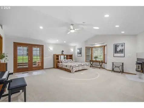 546 Bonnie Court NW Salem OR 97304