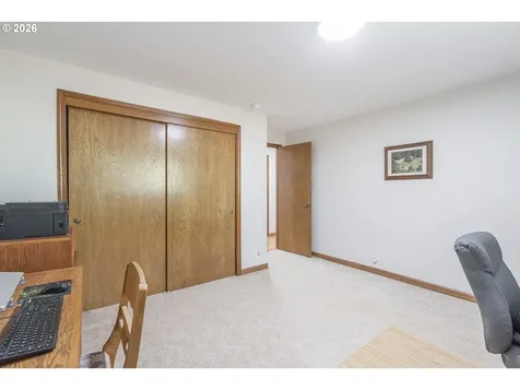 546 Bonnie Court NW Salem OR 97304