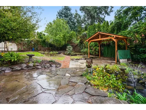 604 SE Umatilla Street Portland OR 97202