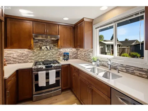 4679 Scottdale Street Eugene OR 97404