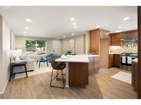 4679 Scottdale Street Eugene OR 97404