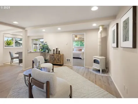 4679 Scottdale Street Eugene OR 97404