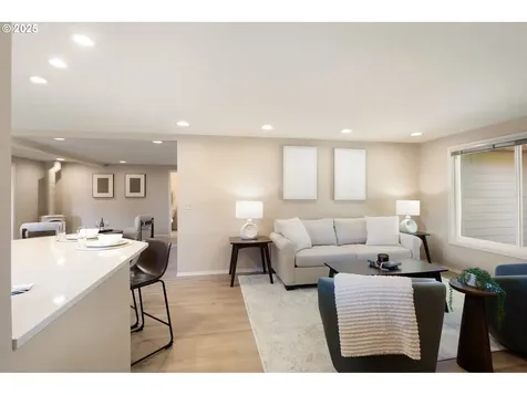 4679 Scottdale Street Eugene OR 97404