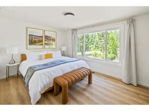 17340 NE Woodland Loop Road Yamhill OR 97148