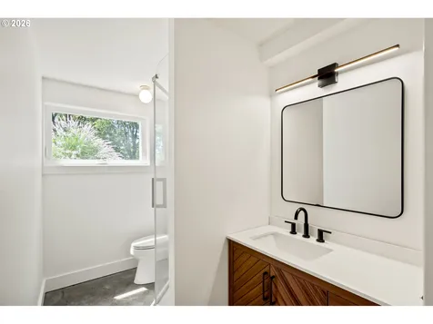 17340 NE Woodland Loop Road Yamhill OR 97148