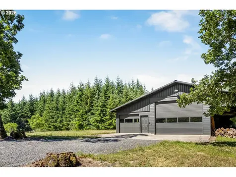 17340 NE Woodland Loop Road Yamhill OR 97148
